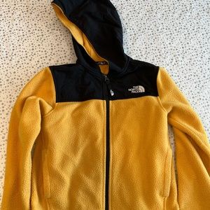 North face fleece size xs (6)
